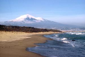 Ski Lodges, Mountain Refuges, Characteristic B&Bs and simply nice places to stay in Italy and the Italian Alps.